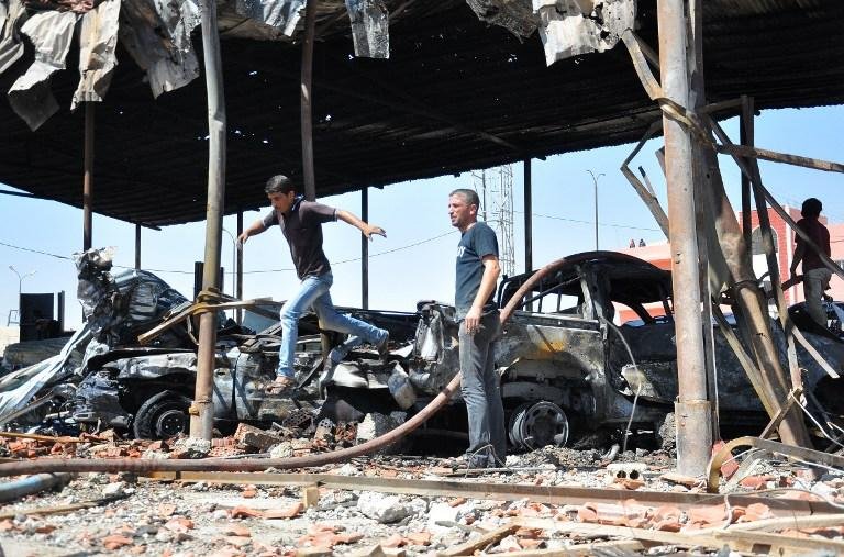 Homem-bomba faz pelo menos dez mortos no Nordeste da S&iacute;ria