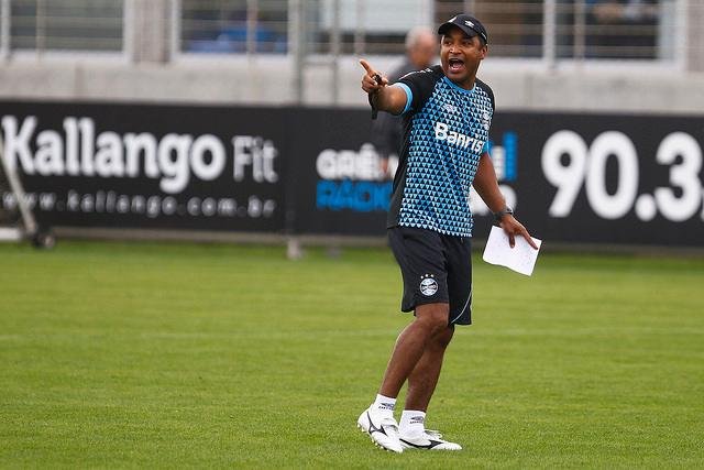 Gr&ecirc;mio deve fazer prepara&ccedil;&atilde;o caseira em 2016