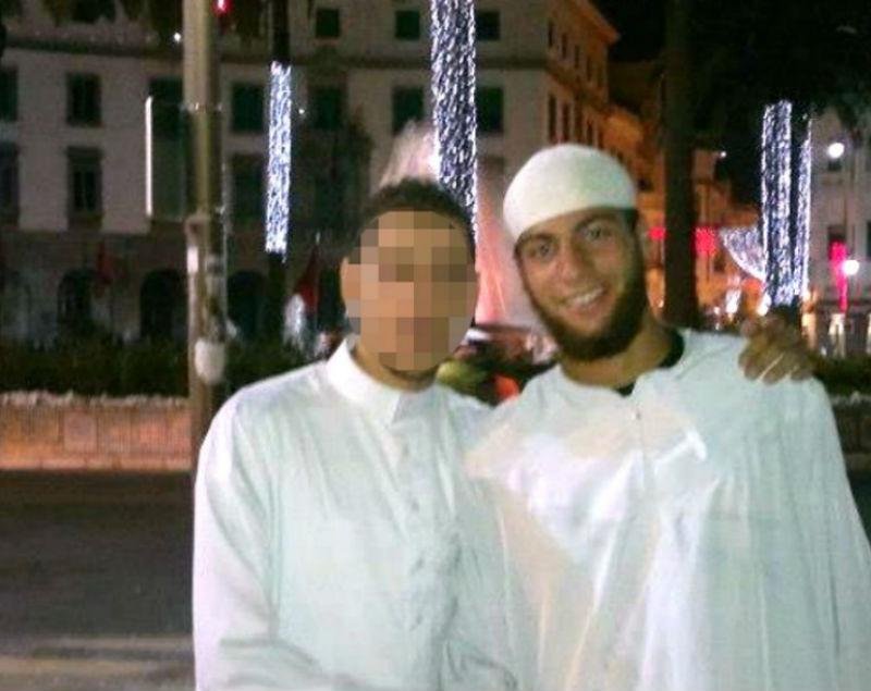 Khazzani viu o v&iacute;deo de cantos jihadistas antes de entrar em trem