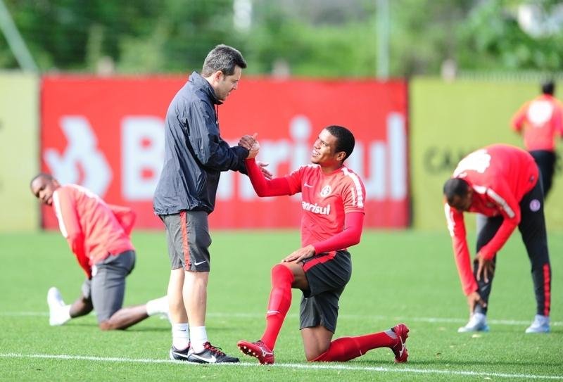 Argel cancelou treino da tarde do Inter por falta de &aacute;gua no CT