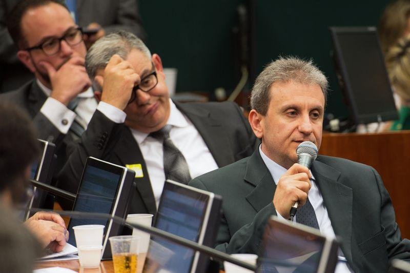 Doleiro afirma que ficou sabendo da participa&ccedil;&atilde;o do Senador atraves do deputado Jos&eacute; Janene