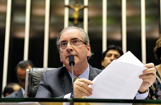 Cunha afirma que levar&aacute; a vota&ccedil;&atilde;o proposta que corrige seguro-desemprego 