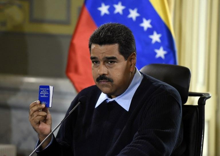 Ao menos mil colombianos foram deportados pelo governo do presidente Nicol&aacute;s Maduro
