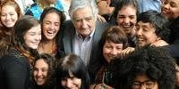 Mujica palestrou para cerca de 400 pessoas 