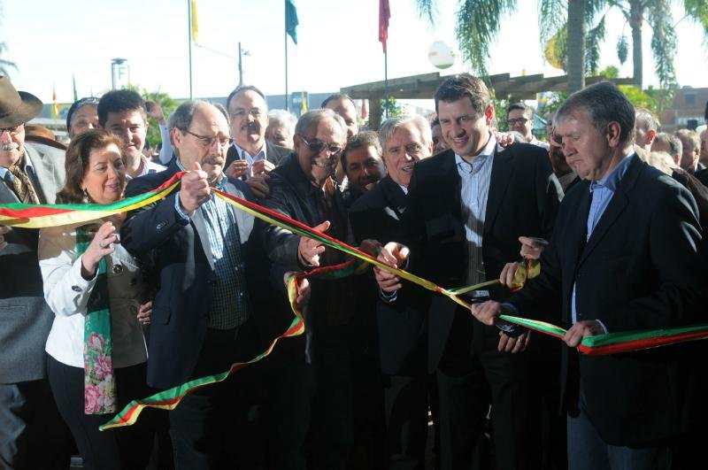 Governador do Estado abriu na manh&atilde; deste s&aacute;bado a 38&ordf; Expointer