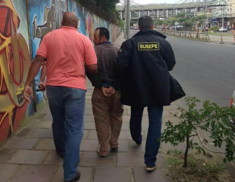 Motorista foi preso ap&oacute;s amea&ccedil;ar agentes