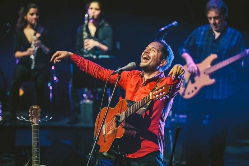 O jovem Drexler tamb&eacute;m trocou a medicina pela m&uacute;sica