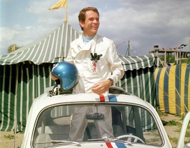 Dean Jones viveu Jim Douglas em "Se meu fusca falasse", de 1968