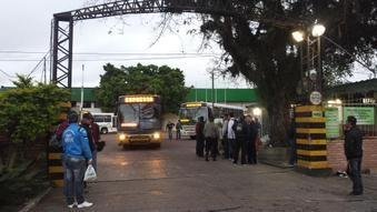 Tr&ecirc;s linhas de &ocirc;nibus n&atilde;o circulam em Porto Alegre