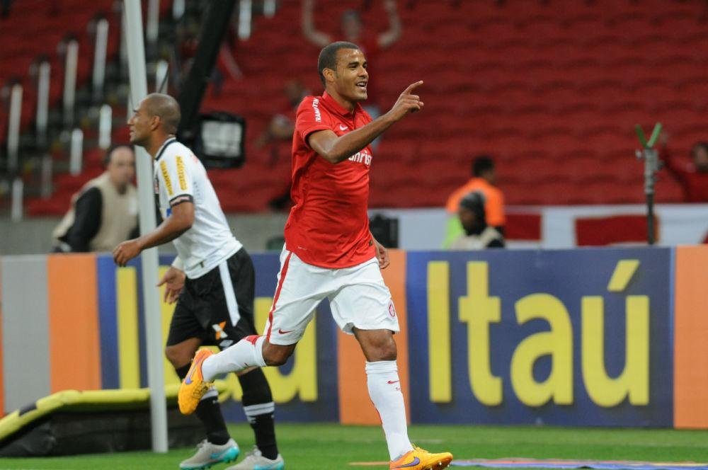 Ernando acredita em jogo dif&iacute;cil no Morumbi