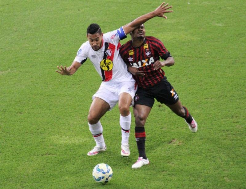 Atl&eacute;tico-PR e Joinville ficaram no 0 a 0 na Arena da Baixada