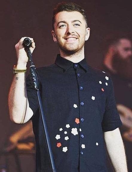 Sam Smith j&aacute; teria gravado m&uacute;sica que embala a nova aventura de James Bond