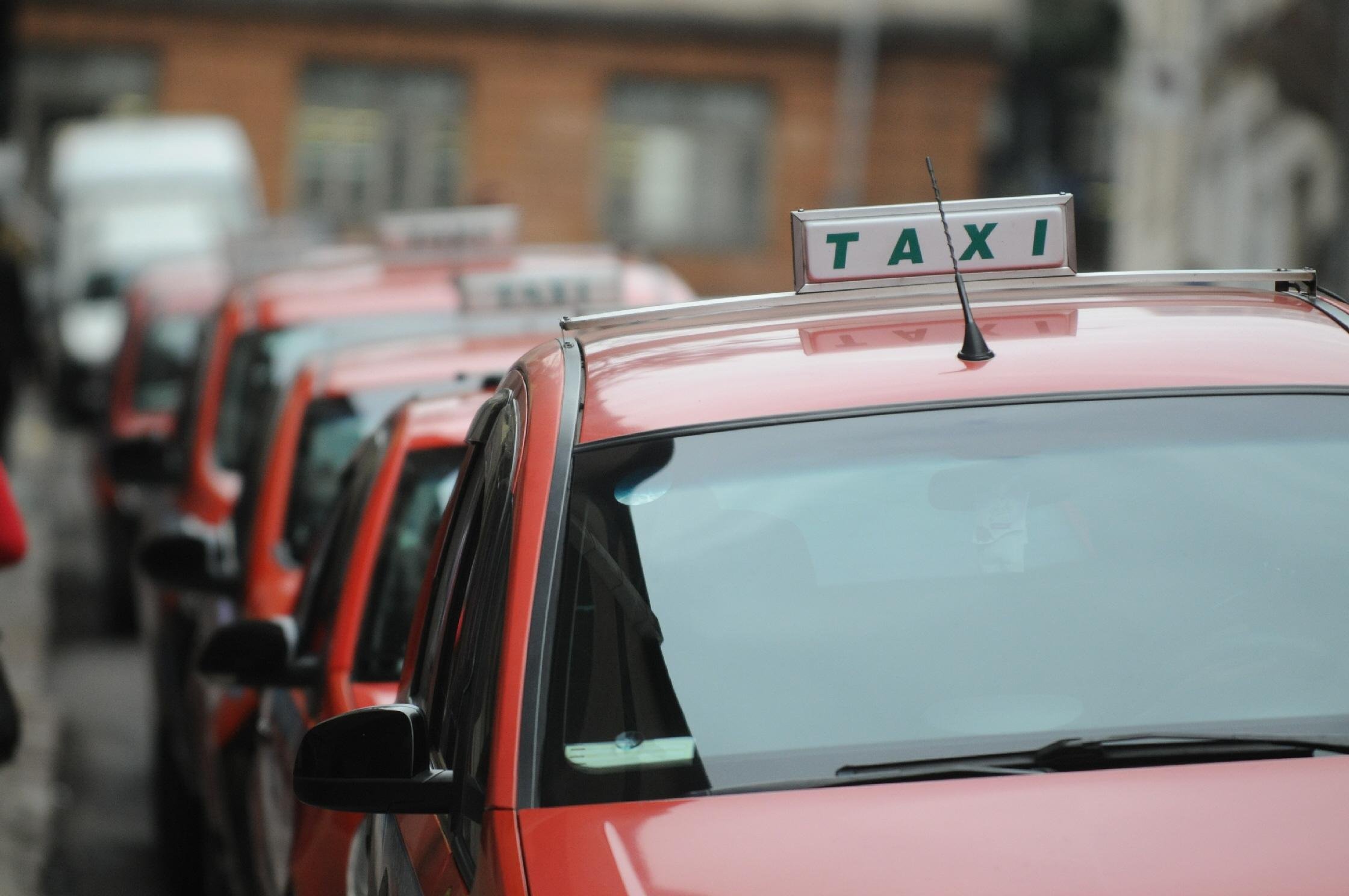 Legisla&ccedil;&atilde;o municipal permite apenas o transporte individual remunerado por t&aacute;xis