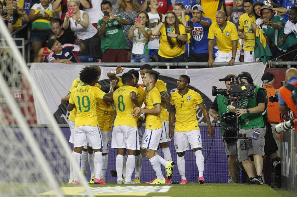 Sele&ccedil;&atilde;o venceu com autoridade, por 4 a 1, em Boston 