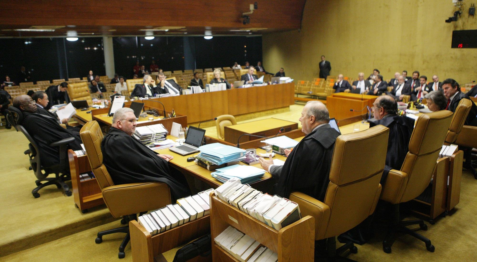 STF retoma julgamento sobre criminaliza&ccedil;&atilde;o do porte de drogas