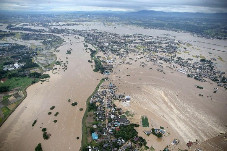 Cidade do Jap&atilde;o &eacute; inundada ap&oacute;s cheia de rio