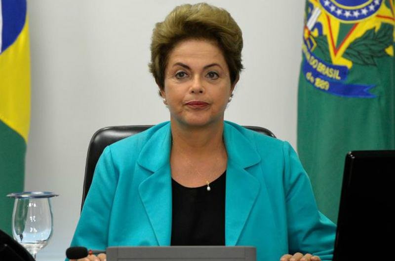 Dilma convoca reuni&atilde;o com ministros da equipe econ&ocirc;mica