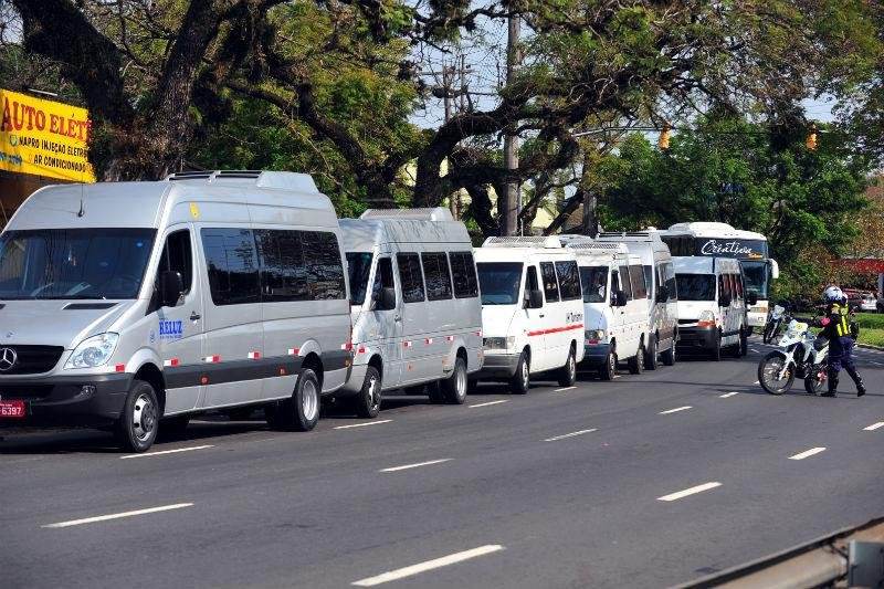 Protesto contra resolu&ccedil;&atilde;o da ANTT afeta tr&acirc;nsito em Porto Alegre
