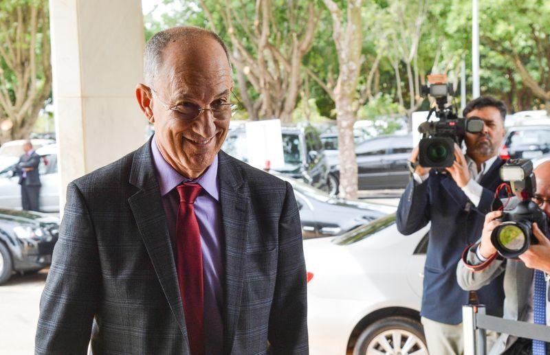 Rui Falc&atilde;o &eacute; presidente do PT desde 2011