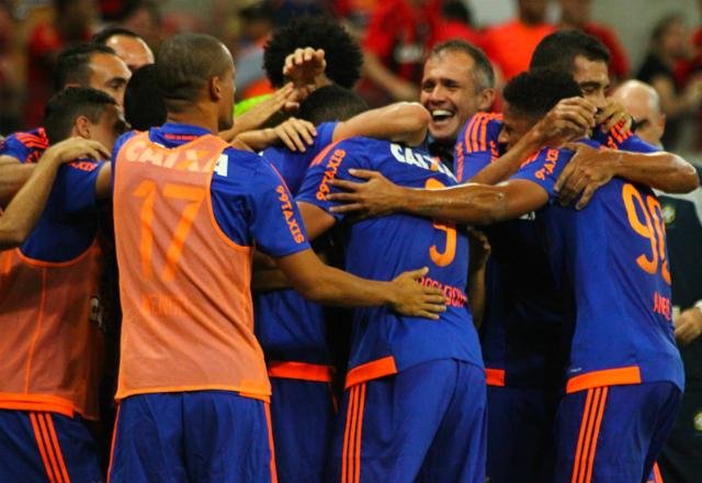 Sport derrota o Fluminense e volta a vencer 