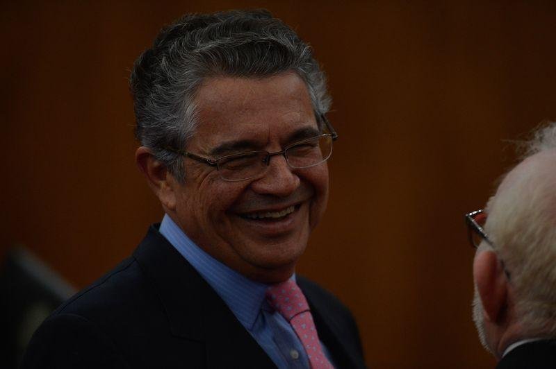 Ministro do STF rejeita pedido do Piratini para evitar bloqueio de contas