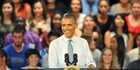 Obama convida à Casa Branca adolescente muçulmano detido por engano