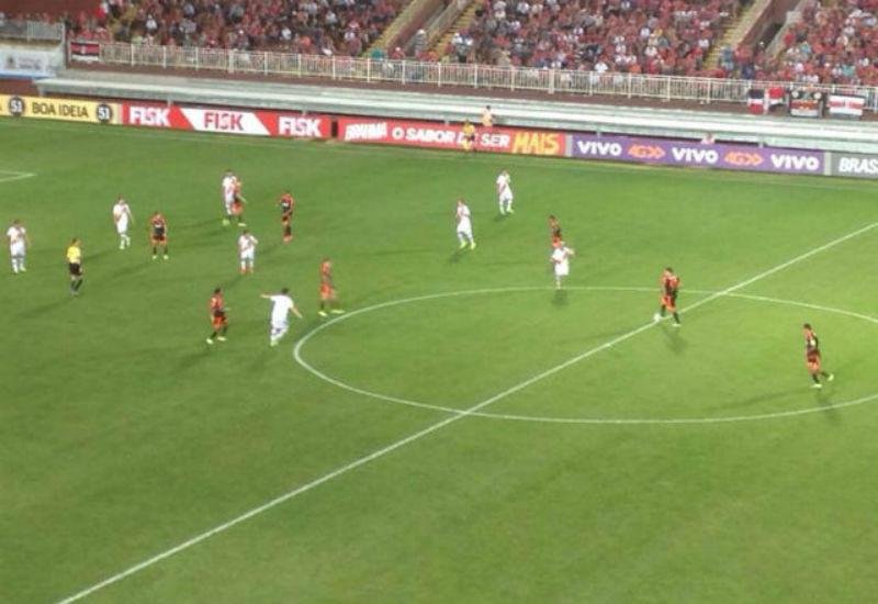 Time catarinense saiu na frente mas partida terminou em 1 a 1