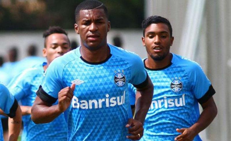 Zagueiro tricolor elogiou o Palmeiras, advers&aacute;rio deste s&aacute;bado