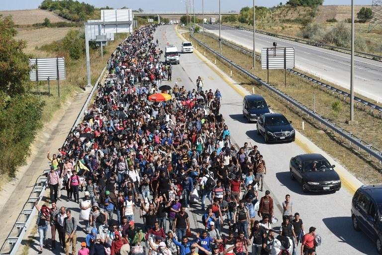 Quase 500 mil refugiados chegaram &agrave; Europa este ano