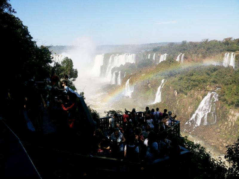 Parque Nacional do Igua&ccedil;u exibe 275 cataratas