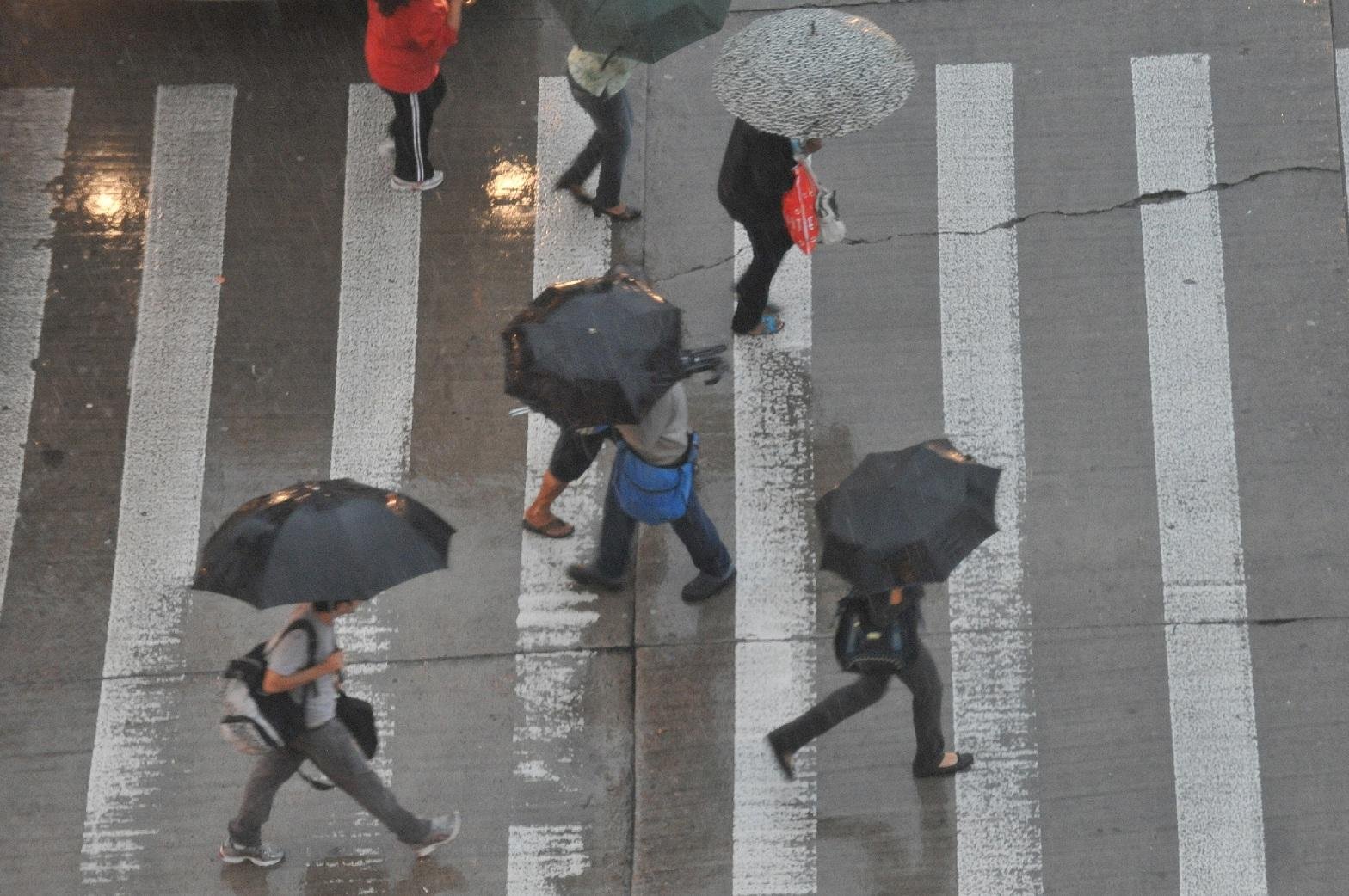 Semana que come&ccedil;a tem risco de temporais no Estado