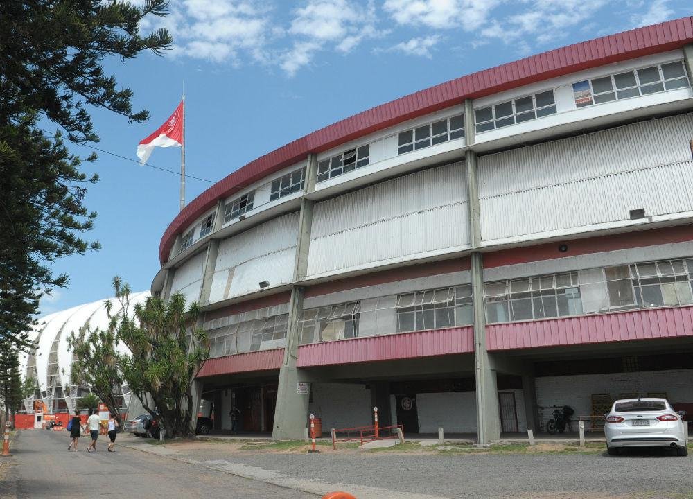 Gigantinho passar&aacute; por nova avalia&ccedil;&atilde;o assim que as obras forem realizadas pela produtora do show