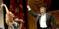 Maestro Argentino Jorge Lhez vai reger a OSPA pela primeira vez