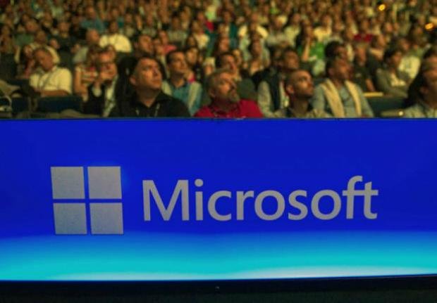 Microsoft lan&ccedil;a nova vers&atilde;o do Office que visa trabalho em equipe 