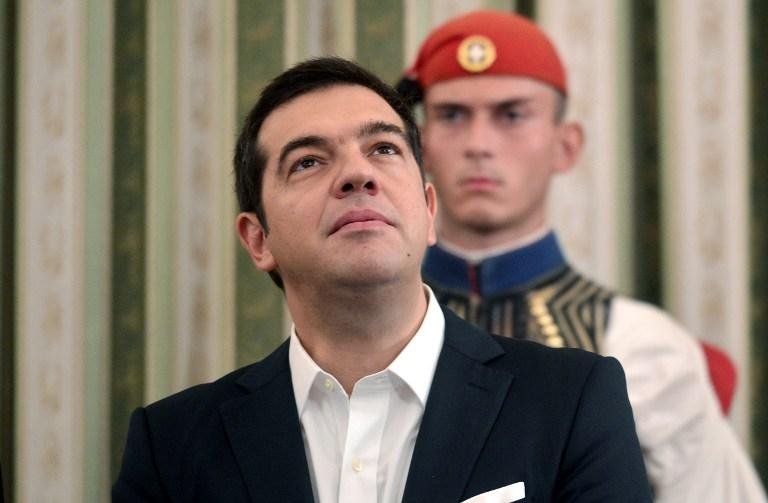 Novo governo de Tsipras toma posse na Gr&eacute;cia