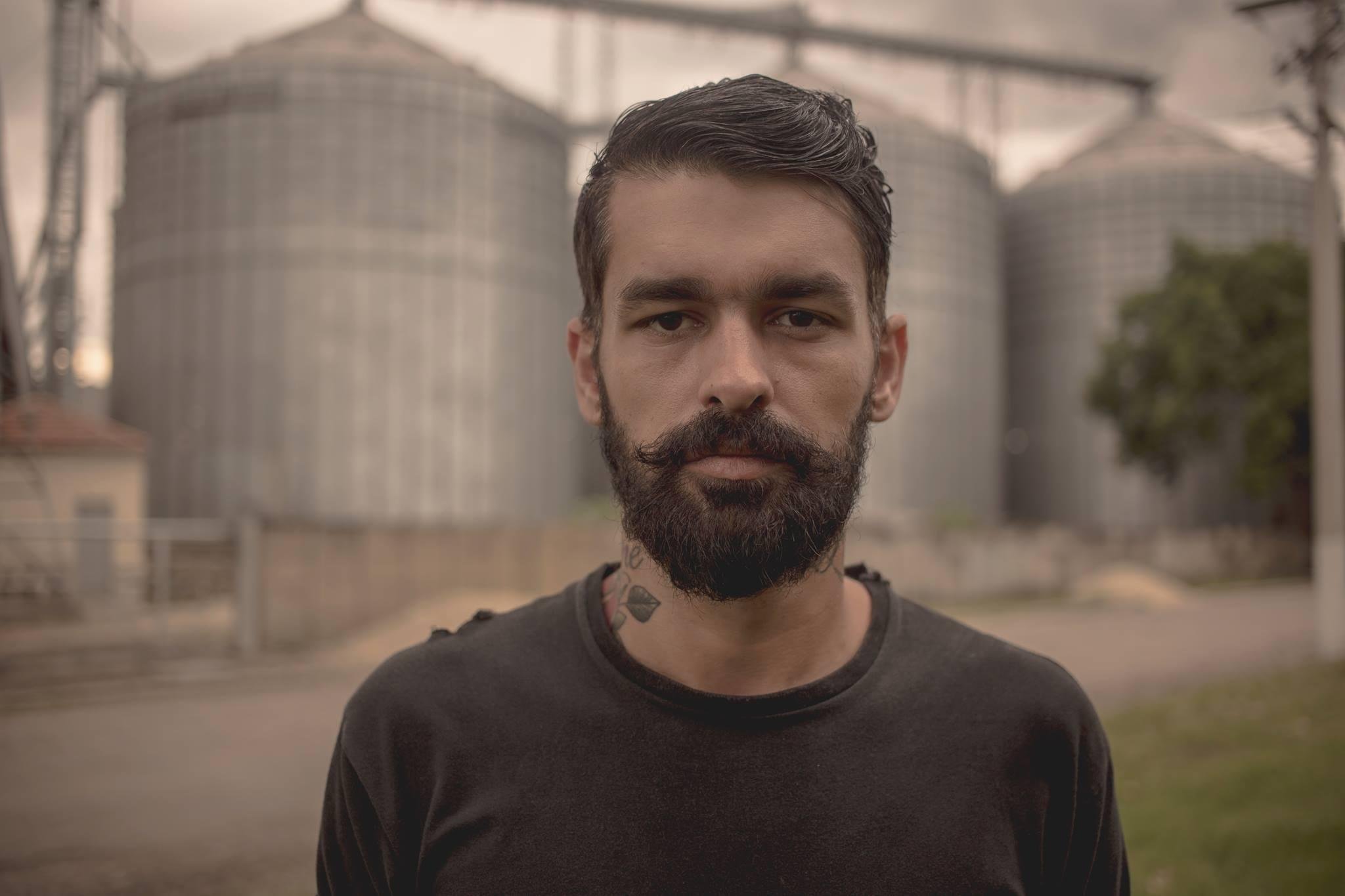 Com o trabalho &ldquo;Saca la Muerte de tu Vida&rdquo;, Esteban concorre a melhor &aacute;lbum e melhor compositor pop 