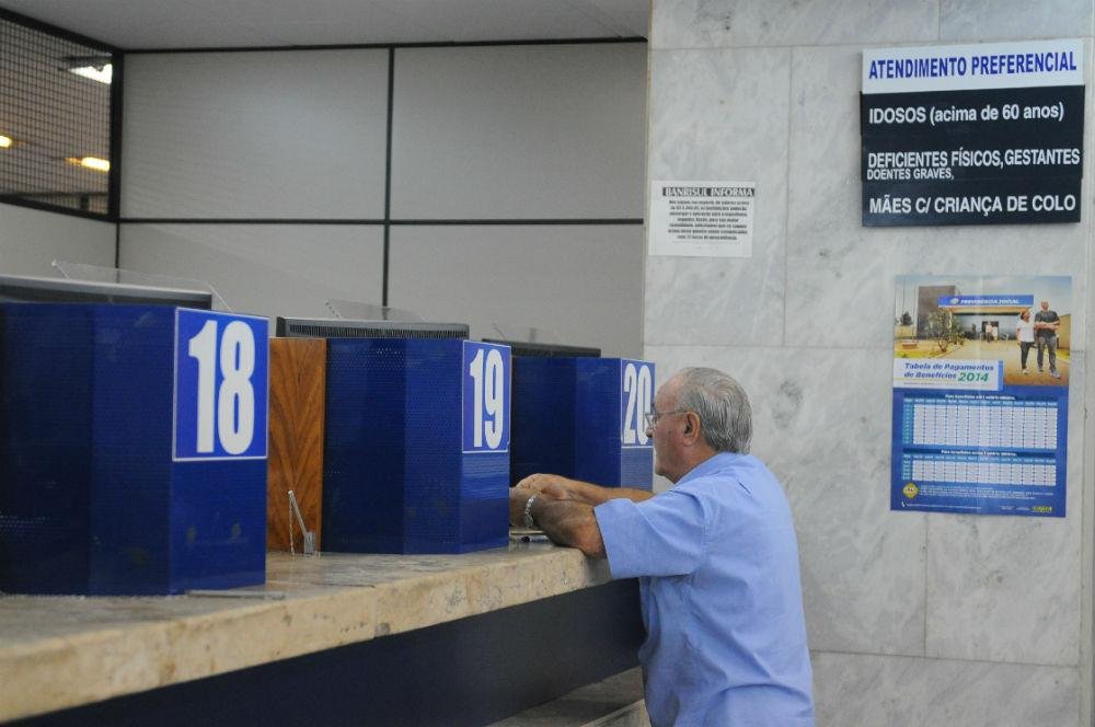 Contas de &aacute;gua e luz lideraram avan&ccedil;o da inadimpl&ecirc;ncia, mas bancos ainda s&atilde;o maiores credores