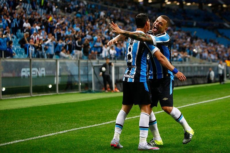 Giuliano foi o destaque da vit&oacute;ria do Gr&ecirc;mio