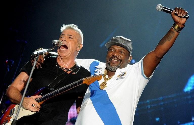 Mc Catra fez uma participa&ccedil;&atilde;o especial no show de Lulu