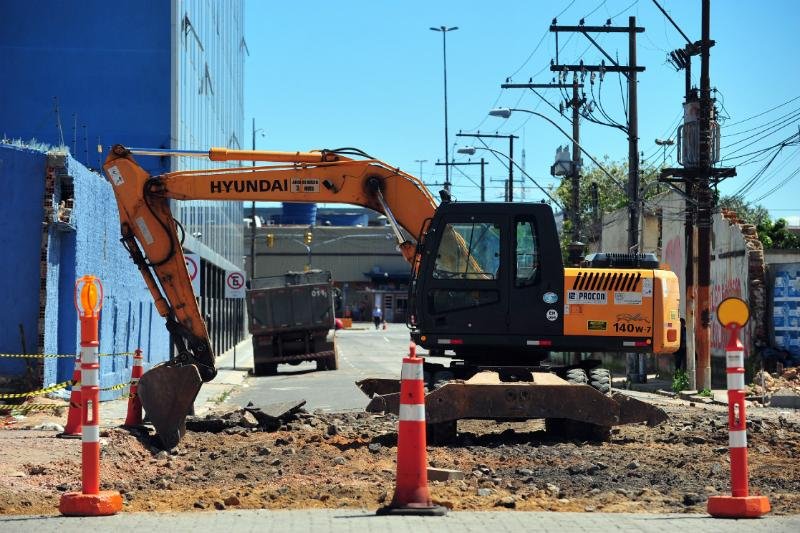 Desvio dever&aacute; durar 20 dias na rua Garibaldi