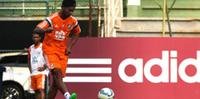 Ronaldinho Gaúcho pede dispensa e fica fora de treinamento do Fluminense