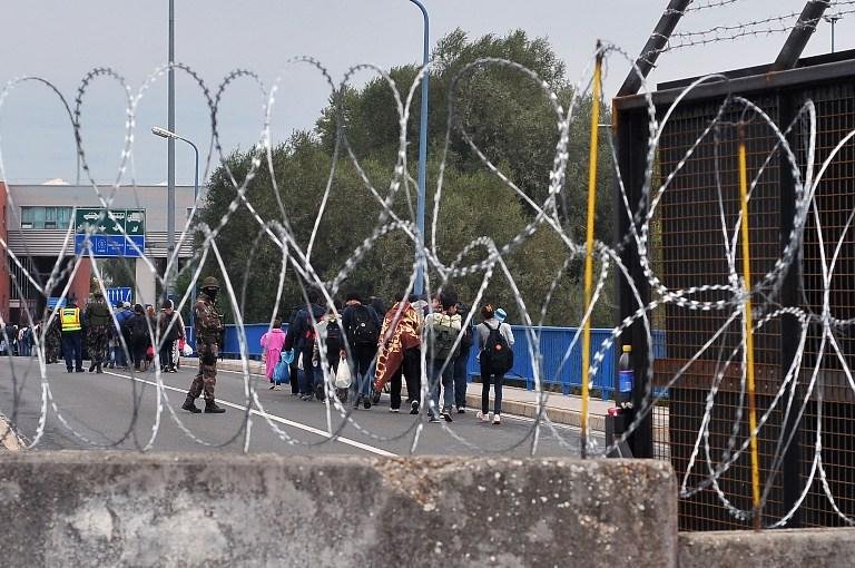 Cro&aacute;cia afirma que pol&iacute;tica da Hungria &eacute; inaceit&aacute;vel e n&atilde;o deter&aacute; migrantes