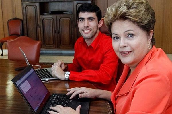 Criador do Dilma Bolada rompe com a presidente nas redes sociais