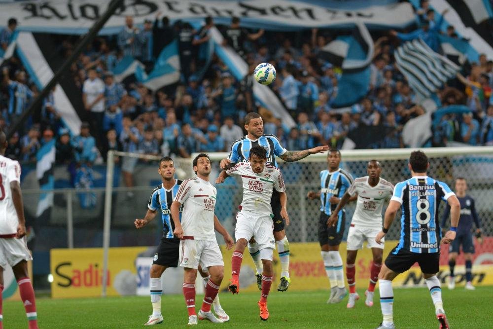 Gr&ecirc;mio e Fluminense decidem um semifinalista da Copa do Brasil