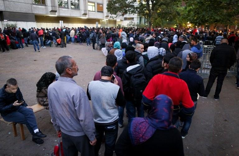 Quase 200 pessoas protagonizaram cenas de viol&ecirc;ncia em um centro de recep&ccedil;&atilde;o de refugiados