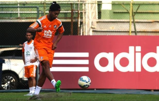 Ronaldinho se envolveu em acidente na zona Sul de Porto Alegre