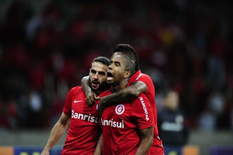 Inter bateu Sport por 2 a 1