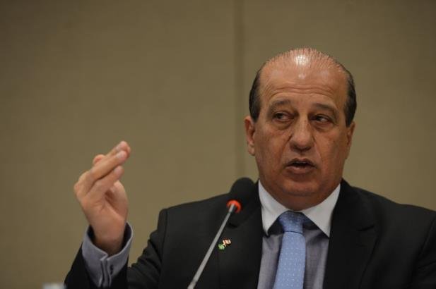 Ministro negou ter divulgado seu voto &agrave; imprensa e repudiou as declara&ccedil;&otilde;es de Adams