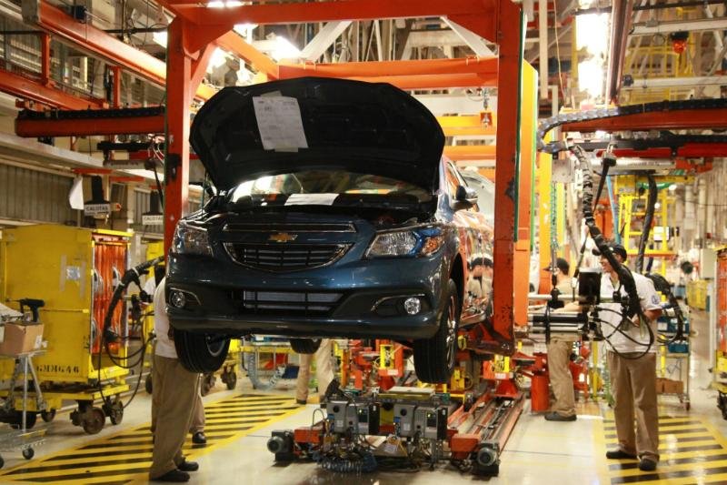 Anfavea volta a revisar para baixo proje&ccedil;&otilde;es para setor automotivo 