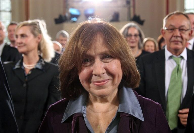 Bielorrussa Svetlana Alexievich vence o Pr&ecirc;mio Nobel de Literatura